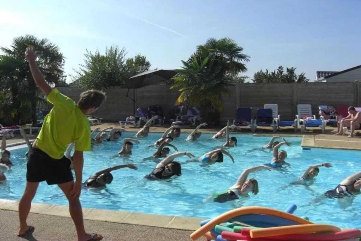 Camping 4 Etoiles - Piscine - Cca0Chh Hotell Fouesnant Exteriör bild